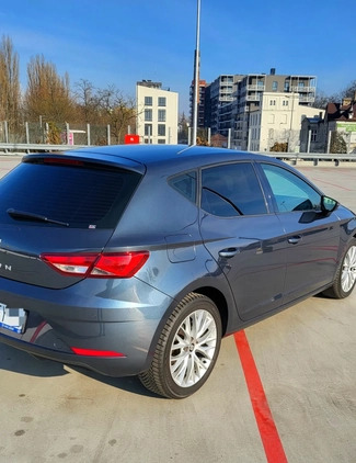 Seat Leon cena 63900 przebieg: 49000, rok produkcji 2020 z Łódź małe 211